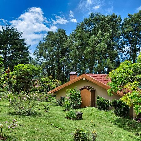 Hotel Villa Zurqui San Isidro  Bagian luar foto