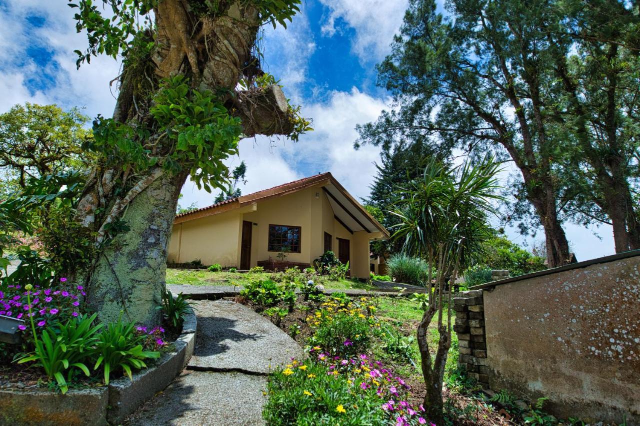 Hotel Villa Zurqui San Isidro  Bagian luar foto