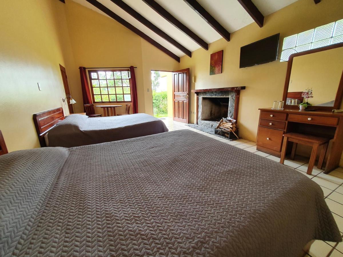 Hotel Villa Zurqui San Isidro  Bagian luar foto